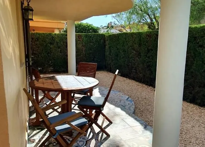 Adosado Calist Дения